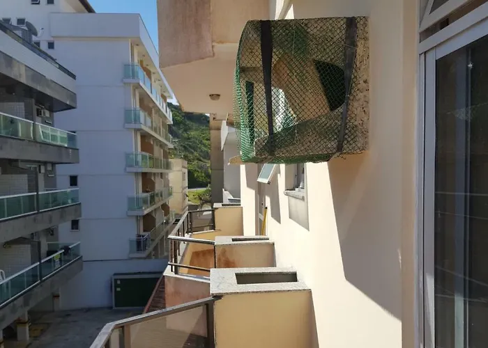Apartamento na Prainha (1 quadra)